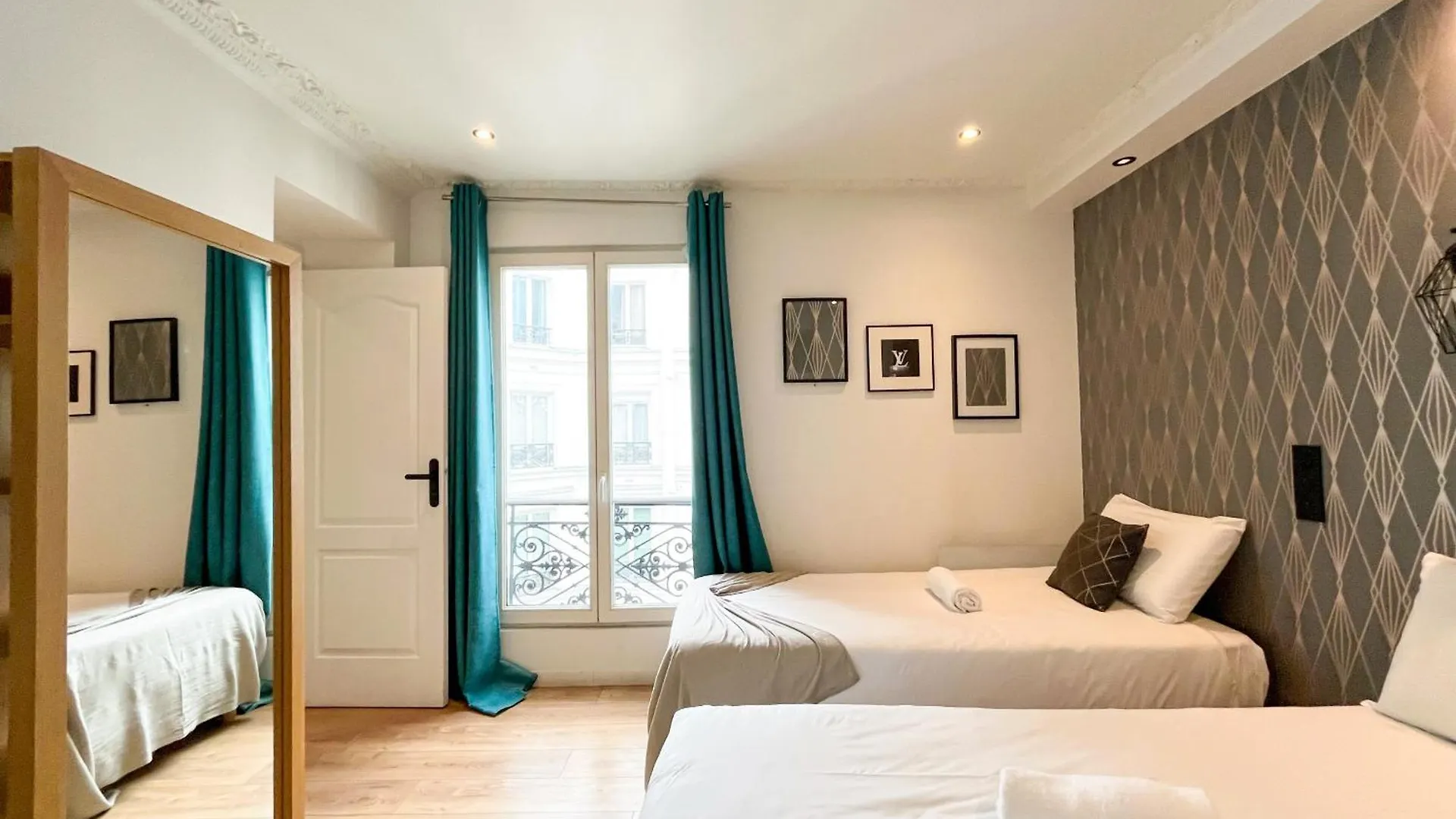Urban Flat 104 - 4 Bedroom Flat Opera باريس 0*,  فرنسا