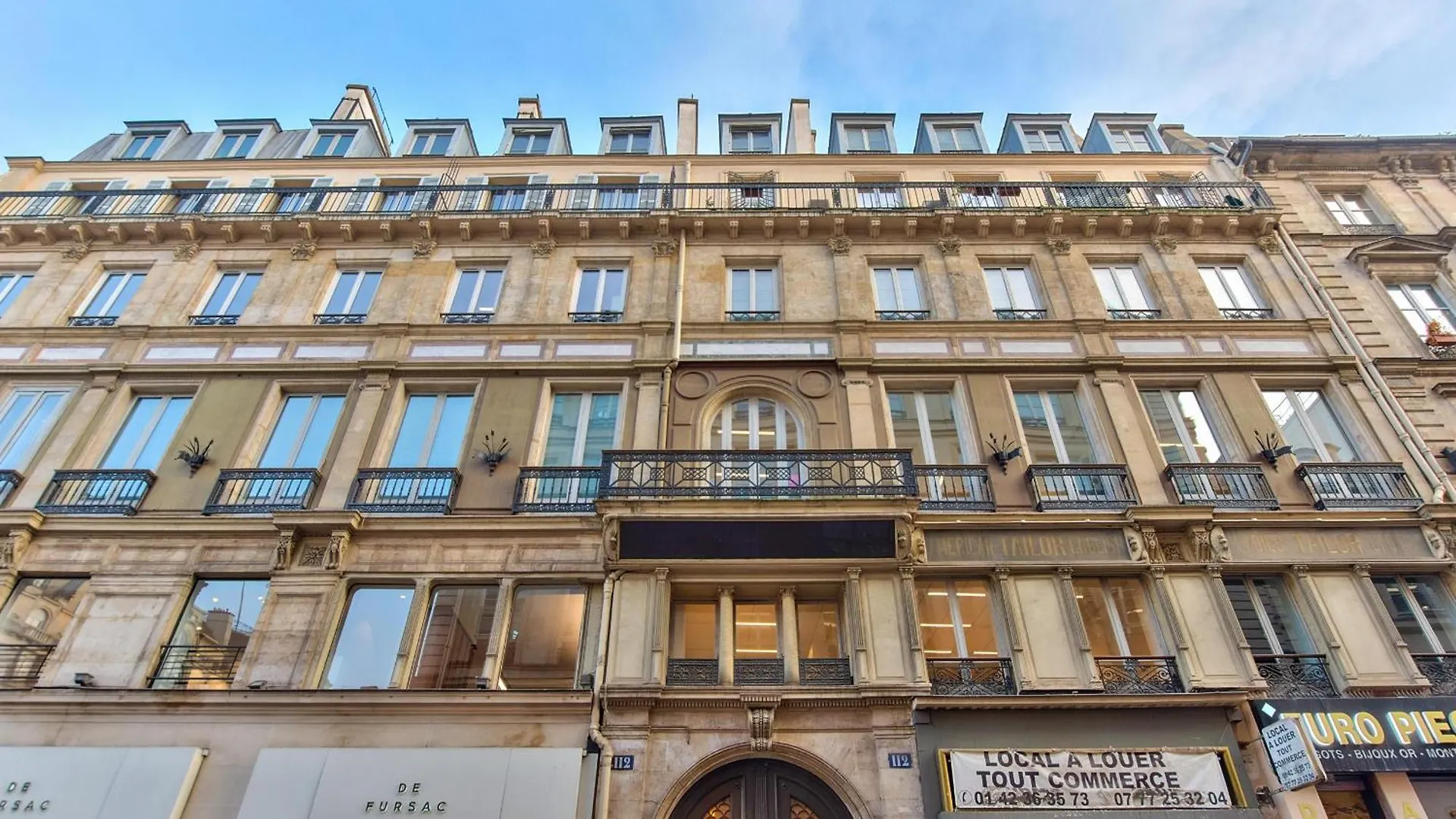 Urban Flat 104 - 4 Bedroom Flat Opera باريس 0*,  فرنسا